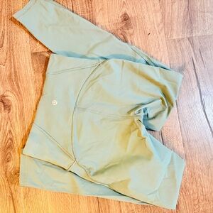 Lululemon leggings - sage/skinny